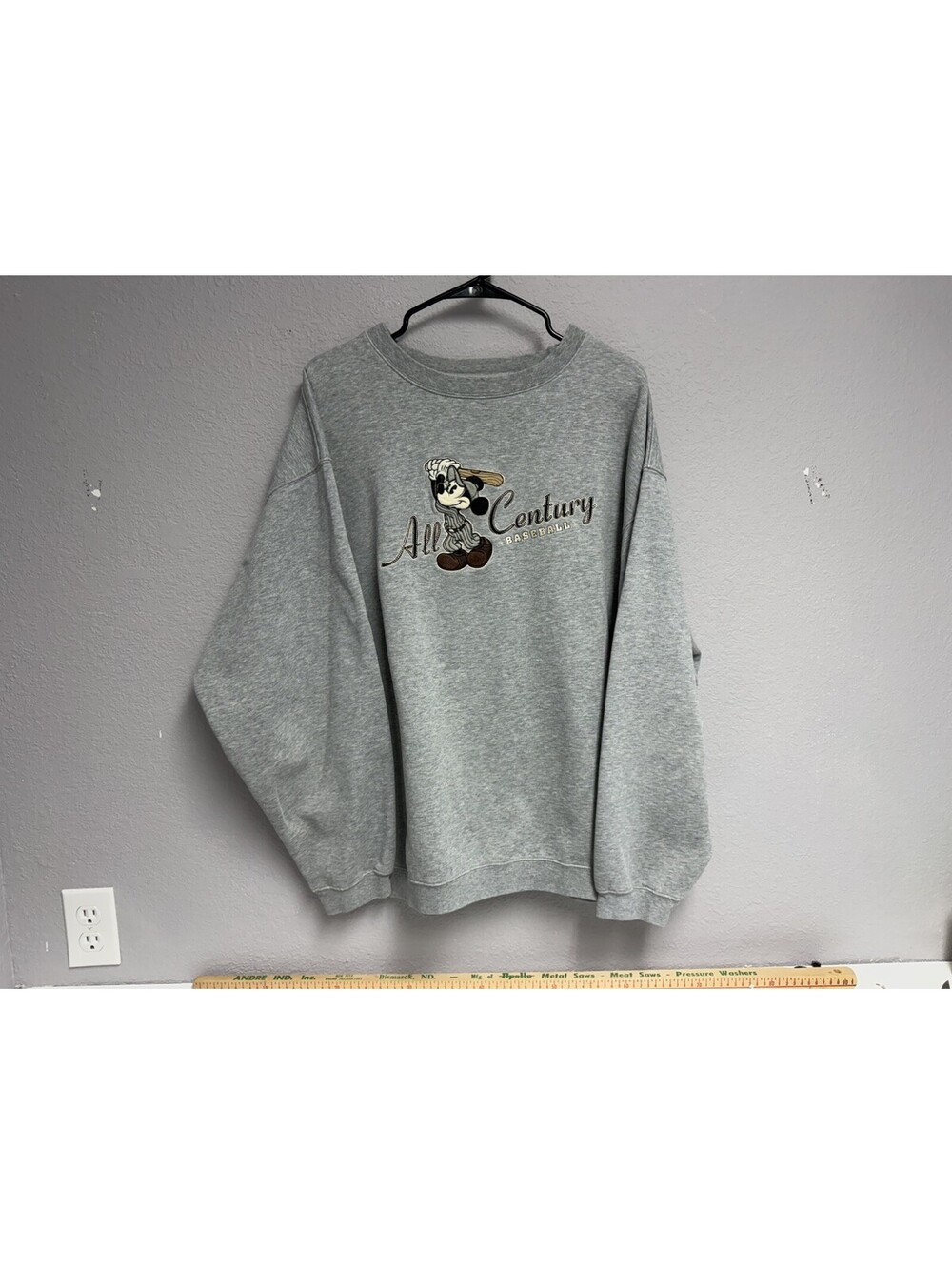 Vintage Disney World All-Century Baseball Mickey Mouse Crewneck Sweatshirt XXL